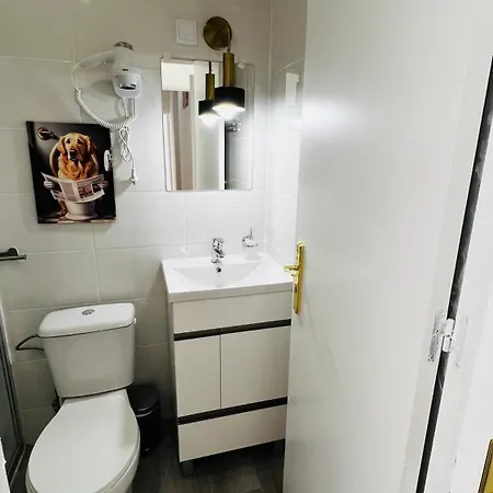 Luciano Cordeiro Privat bolig *